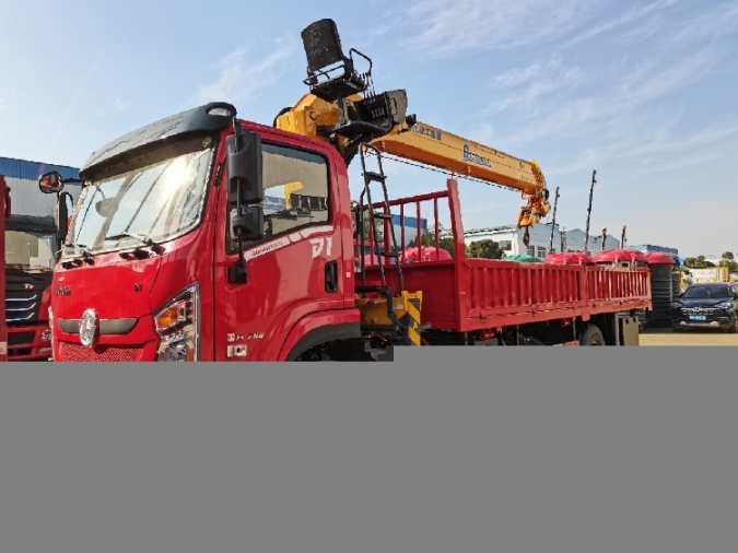 山西陽泉市區(qū)售后東風(fēng)單橋8噸徐工隨車吊