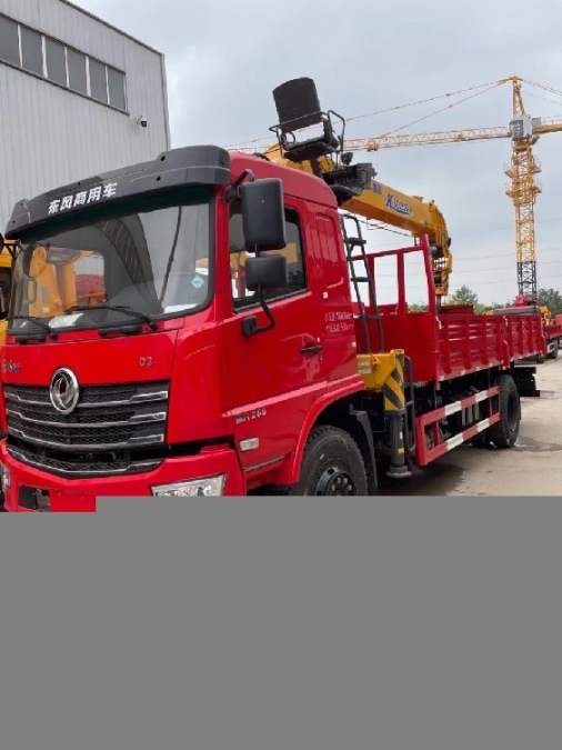 怎么選東風D3單橋200馬力8噸隨車吊徐工10噸吊機