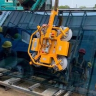 幕墻安裝電動(dòng)玻璃吸盤 玻璃搬運(yùn)吸盤車 600kg真空吸吊機(jī) 中隧