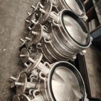 巴南區(qū)殺菌滅藻劑 重慶中迪水處理藥劑 循環(huán)水氧化性殺菌滅藻劑