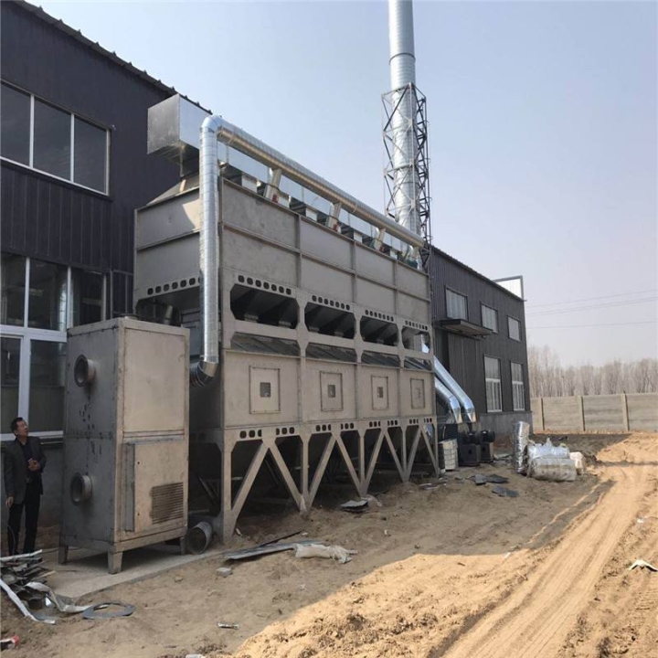 光氧催化廢氣處理設(shè)備廠家銷售，光氧活性炭吸附，光離一體機(jī)，安裝發(fā)貨