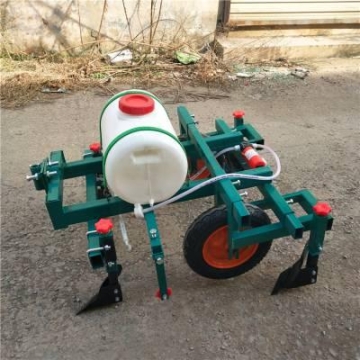 土豆播種覆膜機 拖拉機帶馬鈴薯施肥噴藥播種機 樂豐牌