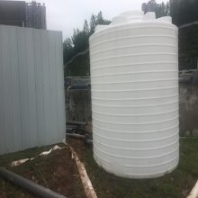 廠家20噸平底PE儲罐 儲水供水水箱 儲水供水設(shè)備