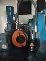 二手?jǐn)?shù)控蝸桿砂輪磨齒機(jī),二手蝸桿磨齒機(jī)yk7220