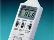 TES-1350A 數(shù)字式噪音計/聲級計 數(shù)字噪音計 分貝檢測儀 噪音計分