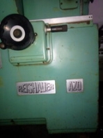 瑞士萊森豪爾磨齒機型號：AZO
