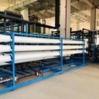 農(nóng)村制水廠用1000l/h雙級(jí)反滲透設(shè)備，出水品質(zhì)好