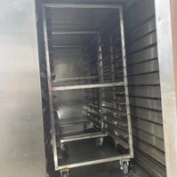 巫山出售4門8車二手熱風循環(huán)烘箱市場