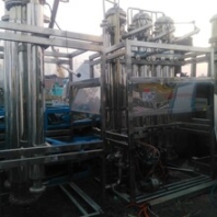 出售二手蒸餾水機(jī)多效蒸餾水機(jī)組價(jià)格多效蒸餾水機(jī)組