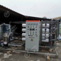 國海濾器 地表水除泥沙、除水垢0.5噸每小時單級反滲透設(shè)備
