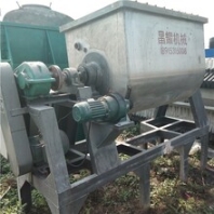 臨滄不銹鋼混合機(jī)回收真石漆混合機(jī)回收