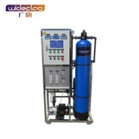 廣旗大型反滲透水處理設(shè)備0.25噸0.5噸1噸純水設(shè)備工業(yè)超純水RO軟化水