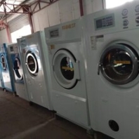 18年綠洲四氯干洗機(jī)烘干機(jī)水洗機(jī)成色新價(jià)格低