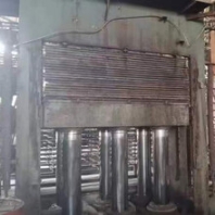 二手多層熱壓機(jī)轉(zhuǎn)讓20層4x8尺熱壓機(jī)壓力1200噸