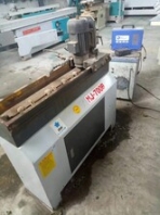 收售二手木工機(jī)械；冷壓機(jī)，封邊機(jī)，五碟鋸，磨刀機(jī)等