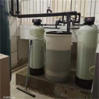 易于操作軟化水裝置 運行平穩(wěn)全自動軟化水裝置 10T軟化水裝置