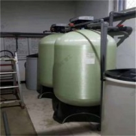 多介質過濾軟化水裝置 庫存充足全自動軟化水裝置 3T軟化水裝置