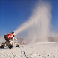 大型滑雪場(chǎng)人工造雪設(shè)備NORTEC造雪機(jī)