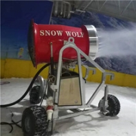 新建滑雪場(chǎng)造雪機(jī)服務(wù)好才是真的好諾泰克造雪機(jī)