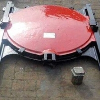山東菏澤東明縣回轉(zhuǎn)式格柵清污機(jī)卷揚(yáng)啟閉機(jī)