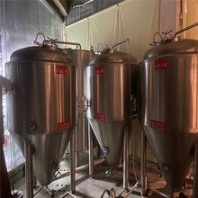500升精釀啤酒設備二手兩罐三器1000升2000啤酒設備酒設備