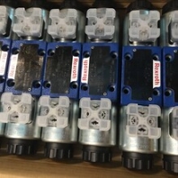REXROTH高頻響方向閥4WRL25V370M-3X/G24Z4/M位置檢測