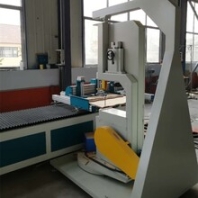 木工數(shù)控帶鋸床全自動(dòng)電腦帶鋸機(jī)床木工帶鋸機(jī)直銷