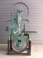 帶鋸機(jī)帶鋸機(jī)全自動(dòng)跑車帶鋸機(jī)半自動(dòng)跑車帶鋸機(jī)手動(dòng)跑車