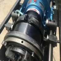 中拓鋼筋冷鐓機(jī),北京崇文直螺紋鋼滾絲機(jī)中拓滾絲機(jī)造型美觀
