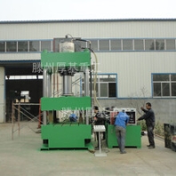 河南新鄉(xiāng)400噸漏糞板液壓機玻璃鋼漏糞板壓力機smc漏糞板油壓機