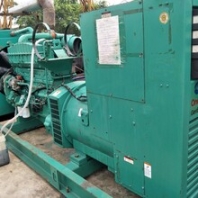 大量全新發(fā)電機(jī)出租