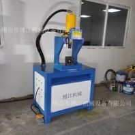 鋅鋼護欄樓梯扶手沖弧口機角鐵沖斷角鋼槽鋼沖孔機鍍鋅鋼管高速液壓沖孔機打孔機