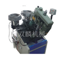 模內(nèi)攻牙機省錢？?。浚?></a>
                    
                    <div>
                        <div   id=