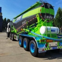 陽(yáng)谷水泥罐車廠家訂制