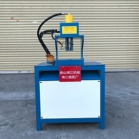 角鐵液壓沖孔機(jī)方管切角機(jī)爬架網(wǎng)沖孔機(jī)小型家具貨架壓孔機(jī)