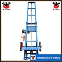 電動(dòng)上貨提升機(jī)快速起重葫蘆小型裝魚爬山虎農(nóng)用車升降平臺(tái)猛士