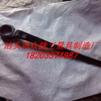 專業(yè)生產(chǎn)特種撬棒梅花扳手設(shè)計(jì)合理,結(jié)構(gòu)穩(wěn)定,精度高,耐磨損