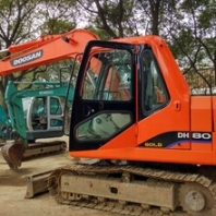 小型斗山80二手挖掘機(jī)參數(shù)蕭寬二手挖掘機(jī)