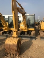 急需轉(zhuǎn)讓9成新小松56挖掘機(jī)原版車(chē)漆傳統(tǒng)動(dòng)力精品二手挖掘機(jī)