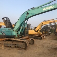 出售神鋼210車況良好工地用車原版車漆傳統(tǒng)動力精品二手挖掘機
