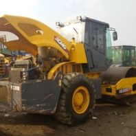 金華二手26噸徐工壓路機(jī)