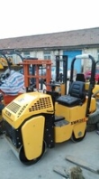 經(jīng)濟(jì)實惠徐工2噸3噸小型振動壓路機(jī)