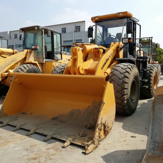 好消息：銅仁市場(chǎng)二手50裝載機(jī)出售多少錢(qián)