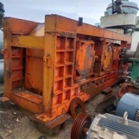 二手鐵礦石500x1200單電機對輥破碎機,對輥制砂