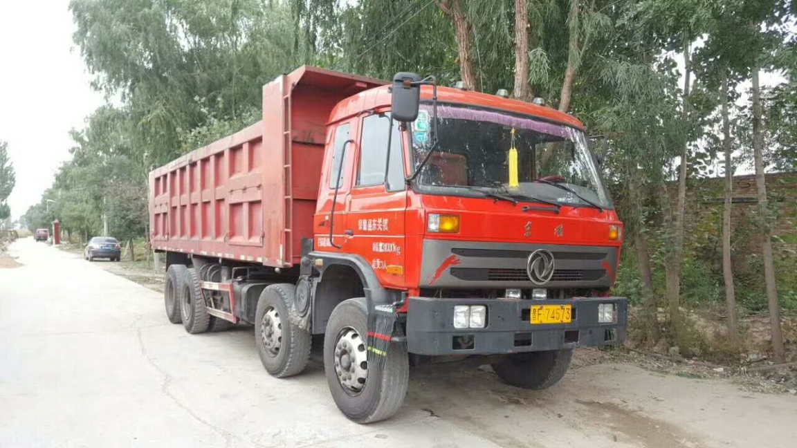 出售大批東風(fēng)最輕皮前四后八自卸車