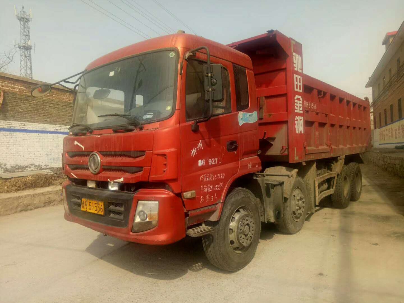 出售16年底特商前四后八自卸車(chē)
