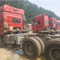 惠來解放j6雙驅(qū)牽引車價格