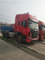 清遠(yuǎn)清新區(qū)貨車出售二手重汽A7牽引車拖頭自卸側(cè)翻后翻后卸側(cè)卸拖掛