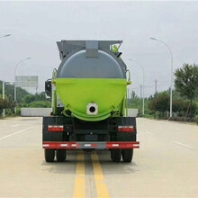 廠區(qū)勾臂垃圾車美麗
