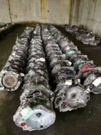 上海汽車配件回收公司-發(fā)動機差速器方向機減震器高價回收